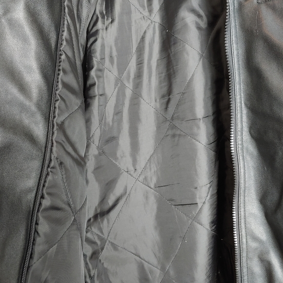 False leather jacket - Picture 4 of 6